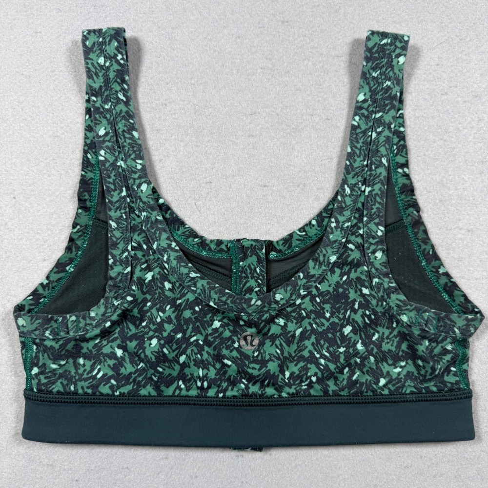 Lululemon Front Zip Sports Bra Green Abstract Camo Print Size 4 - Picture 1 of 7